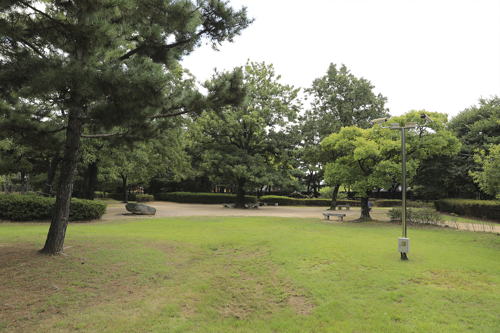 김해시 수로왕릉