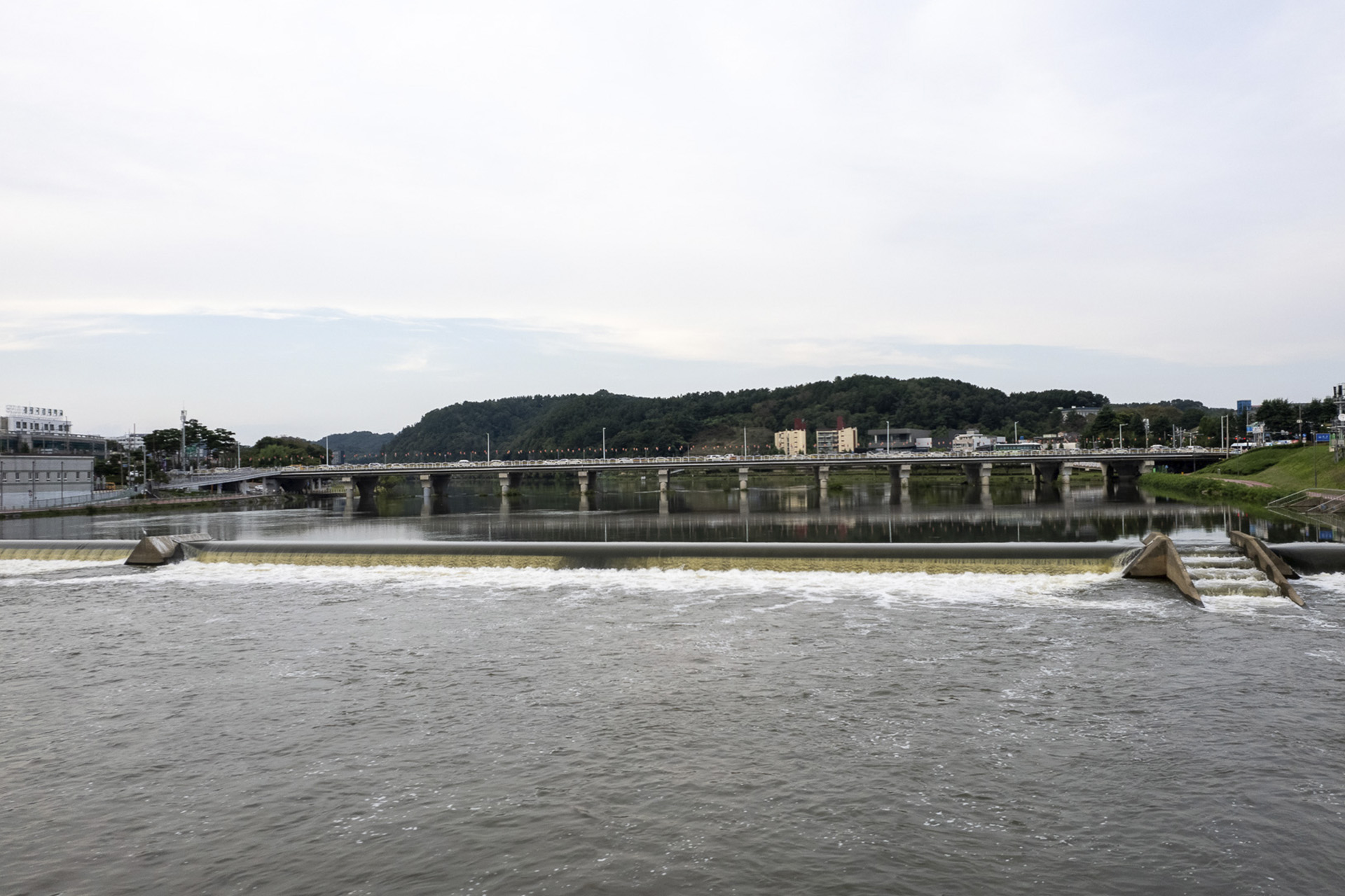 진주시 남강 고수부지