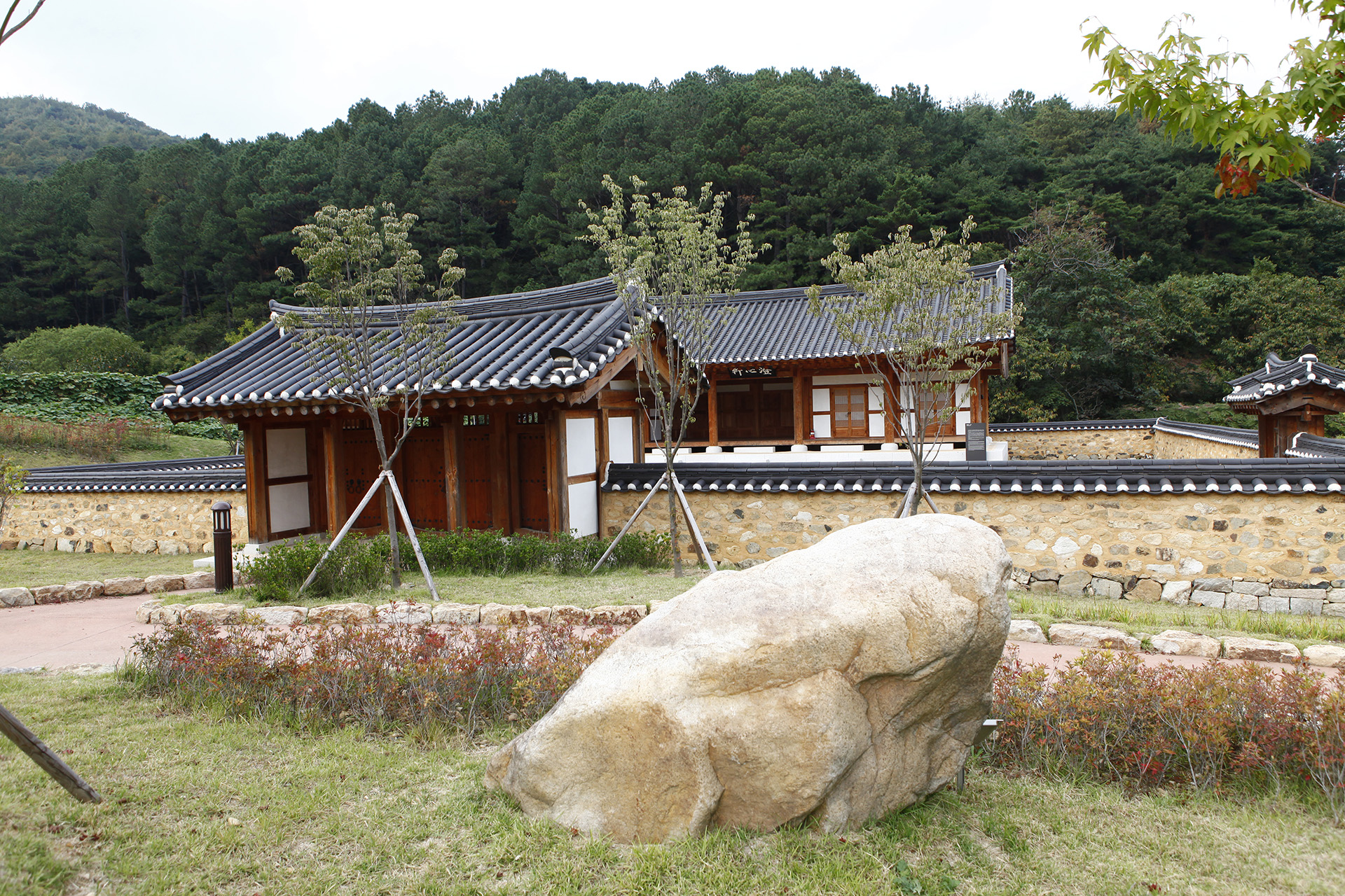 박제상 유적 효충사