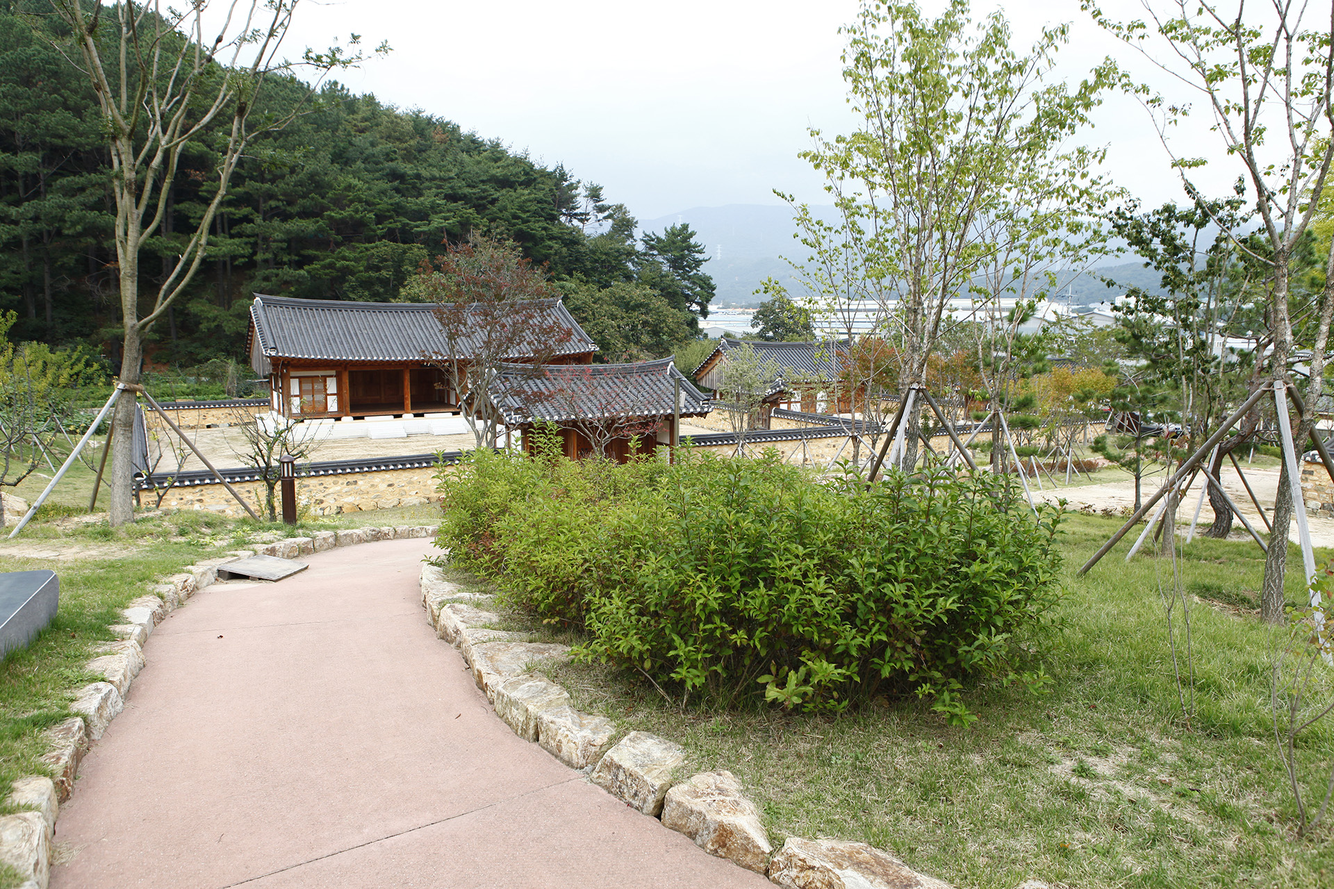 박제상 유적 효충사