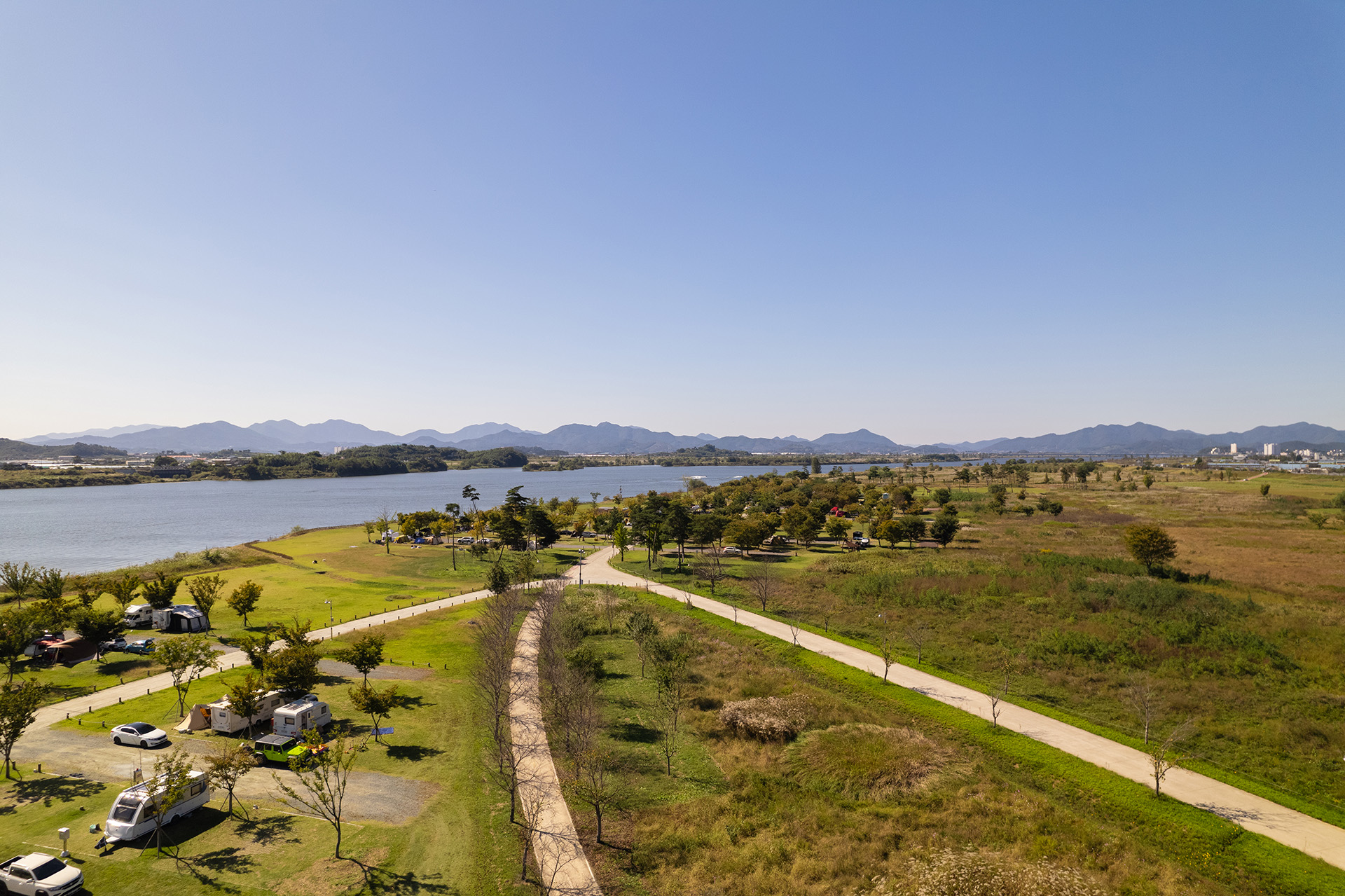 밀양아리랑 오토캠핑장