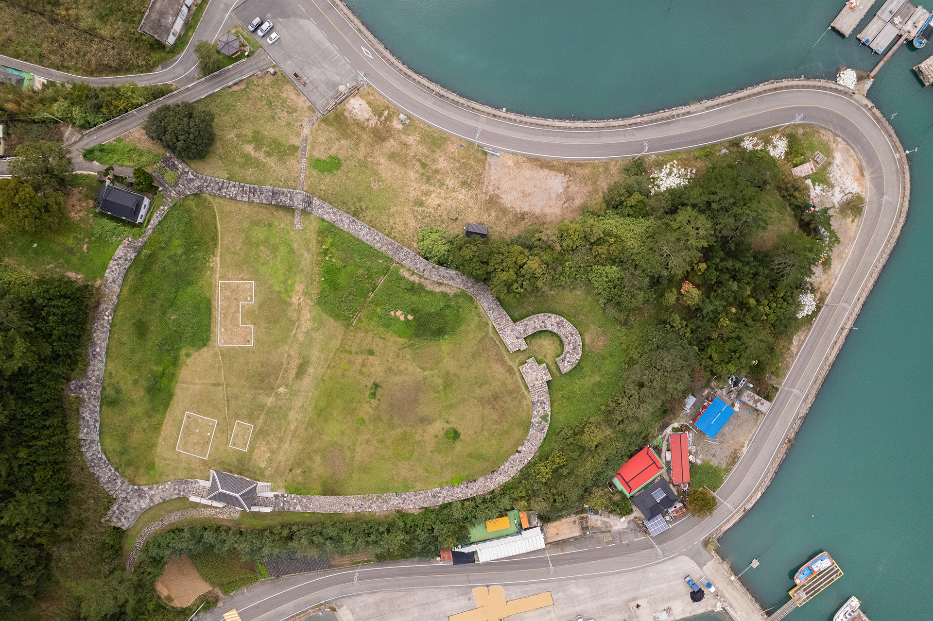 고성소을비포성지