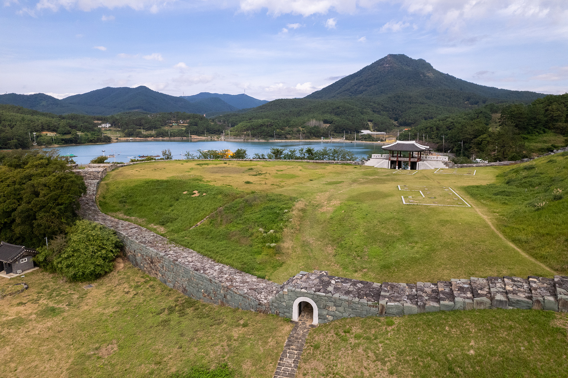 고성소을비포성지