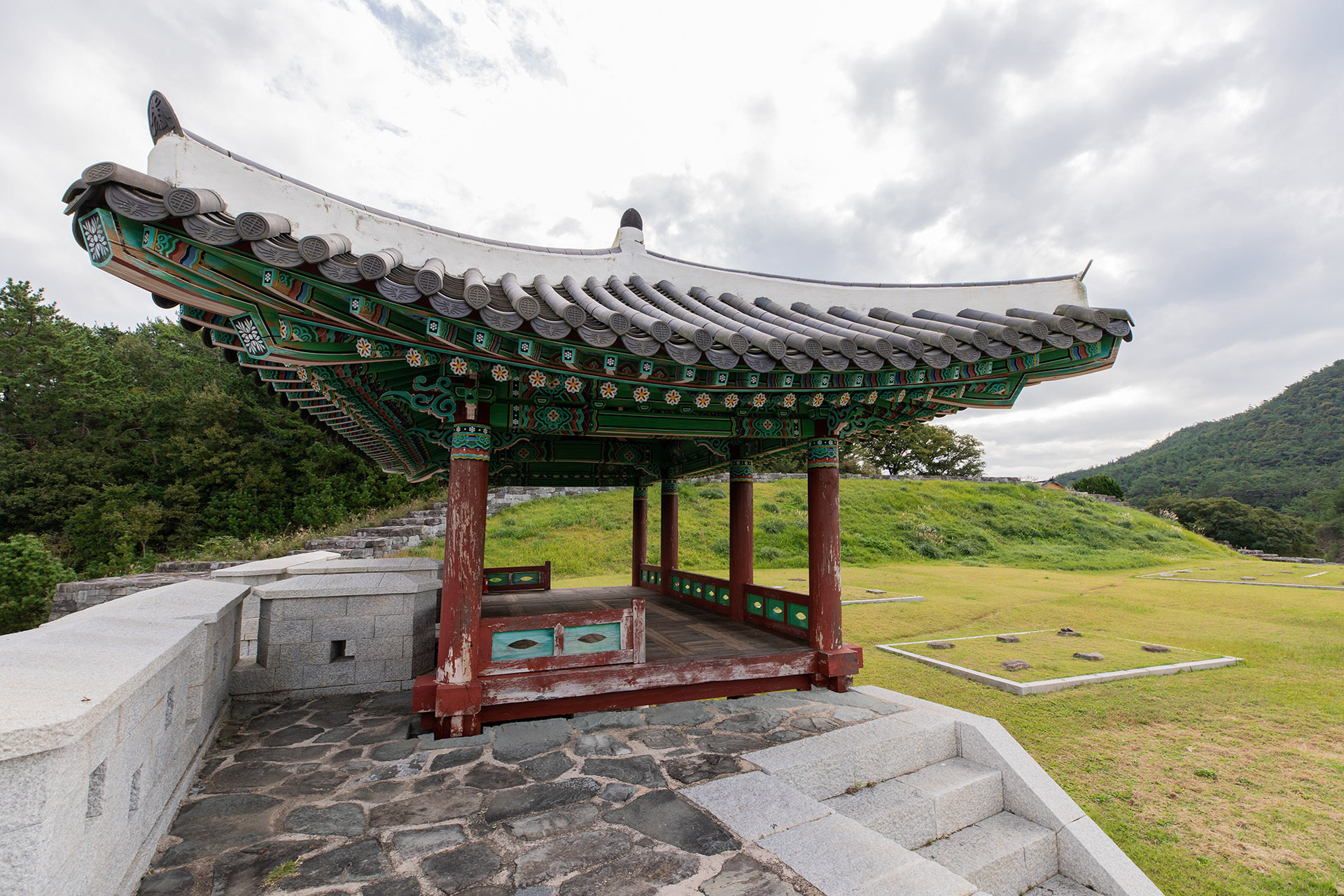 고성소을비포성지