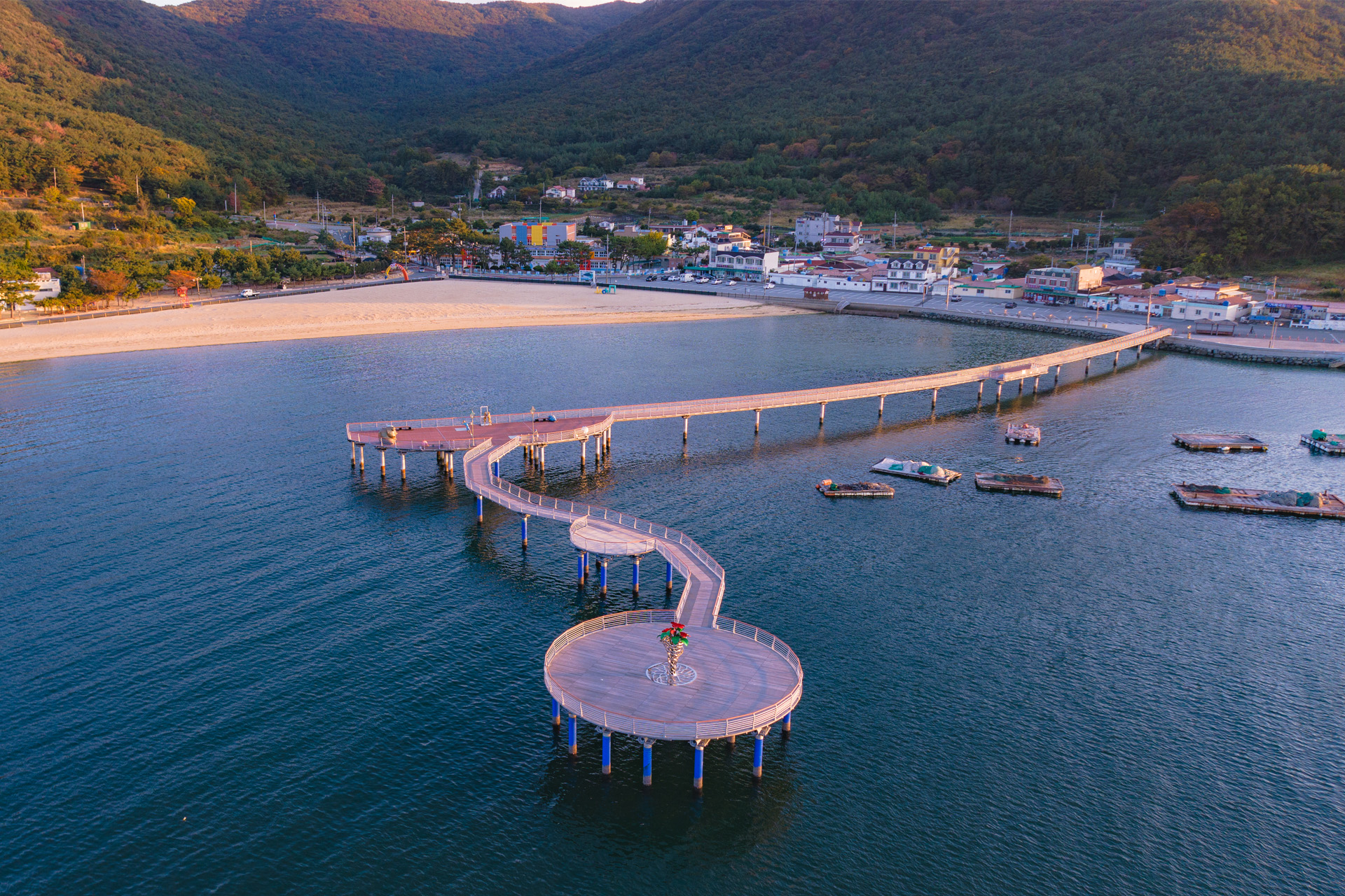 명사해수욕장