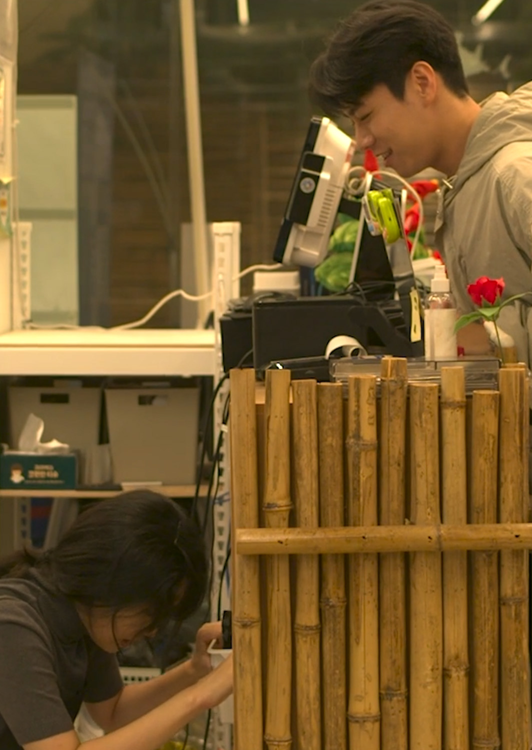 수족관 안 나진