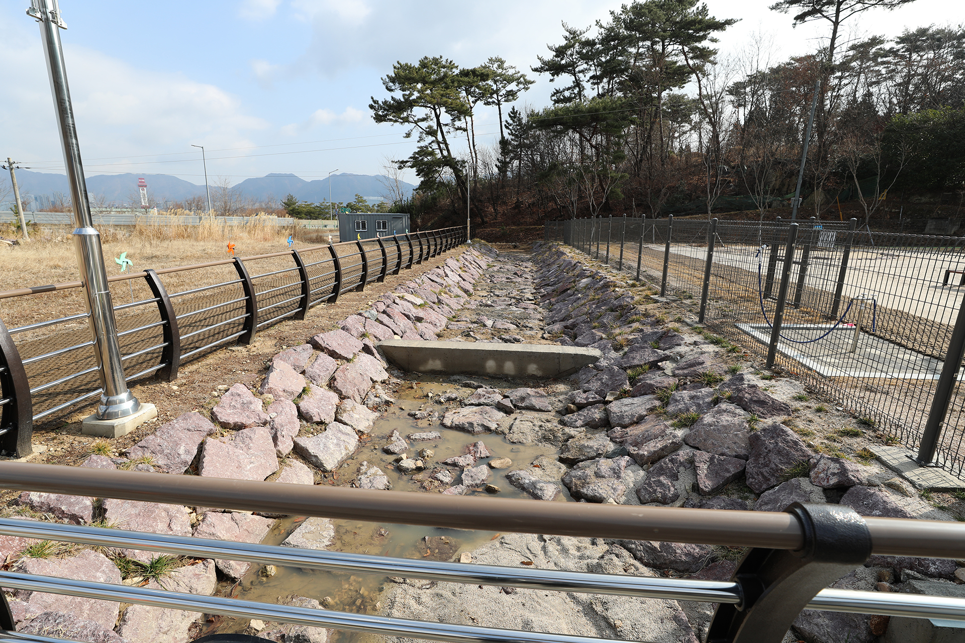 창원 펫빌리지 놀이터