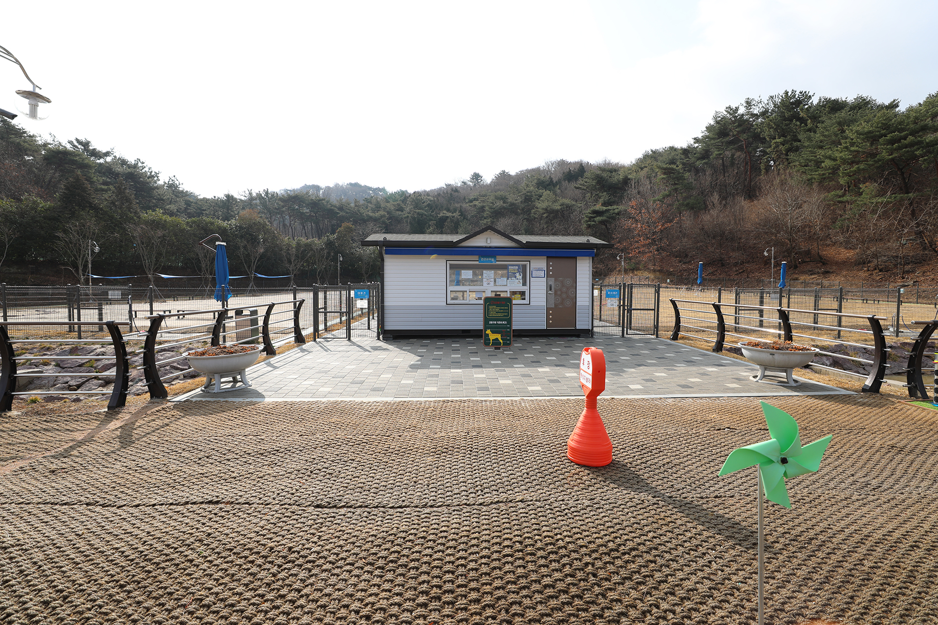 창원 펫빌리지 놀이터