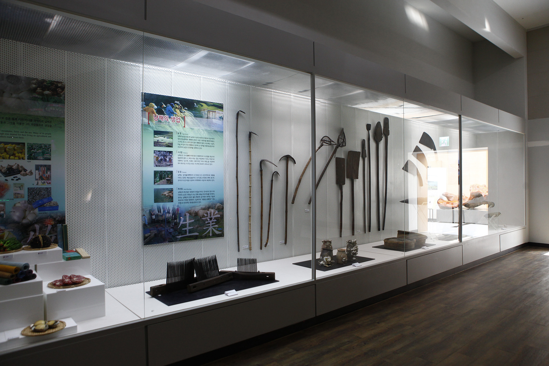 남해유배문학관 