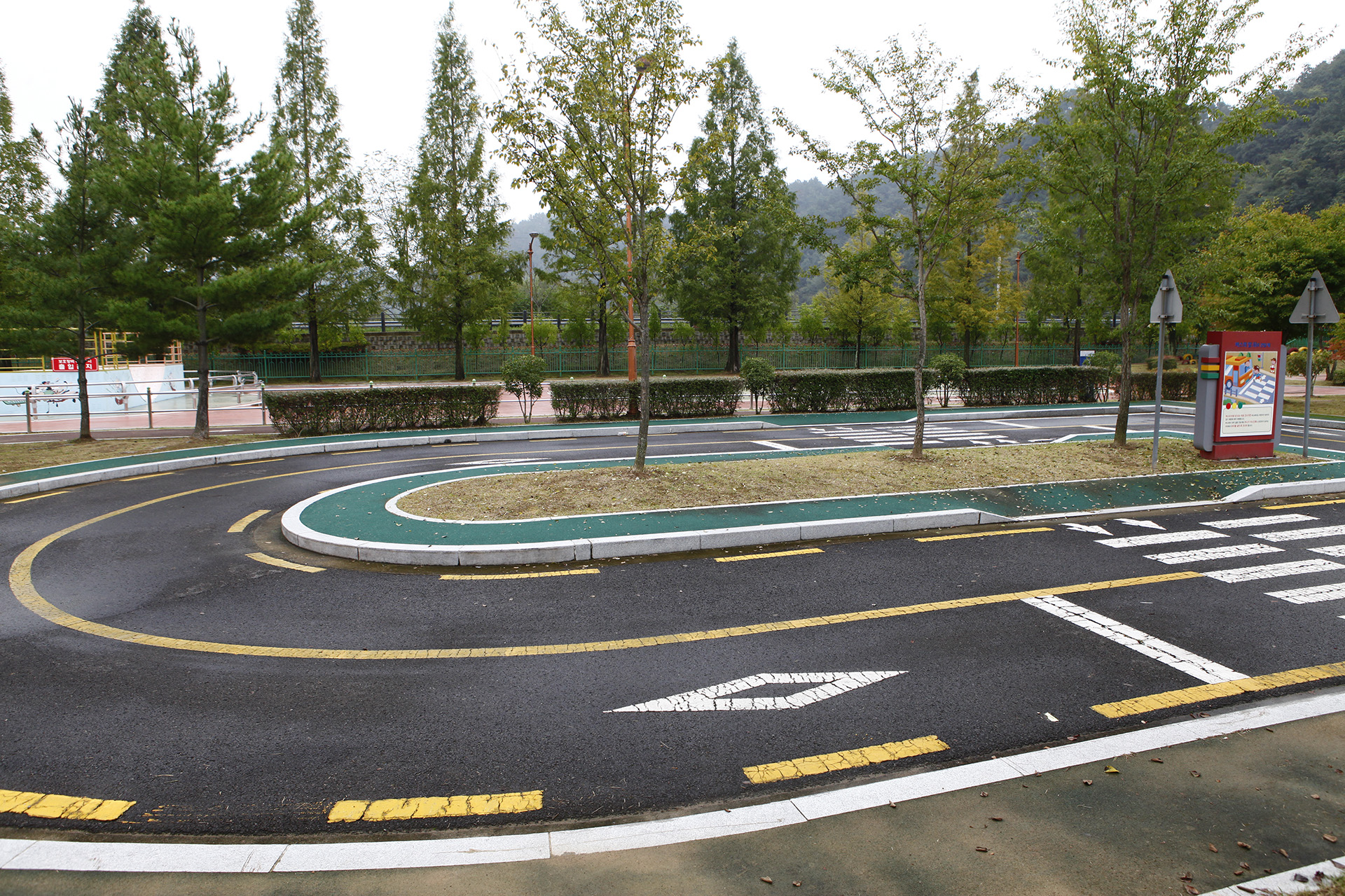 진주시 어린이교통 청소년모험 공원