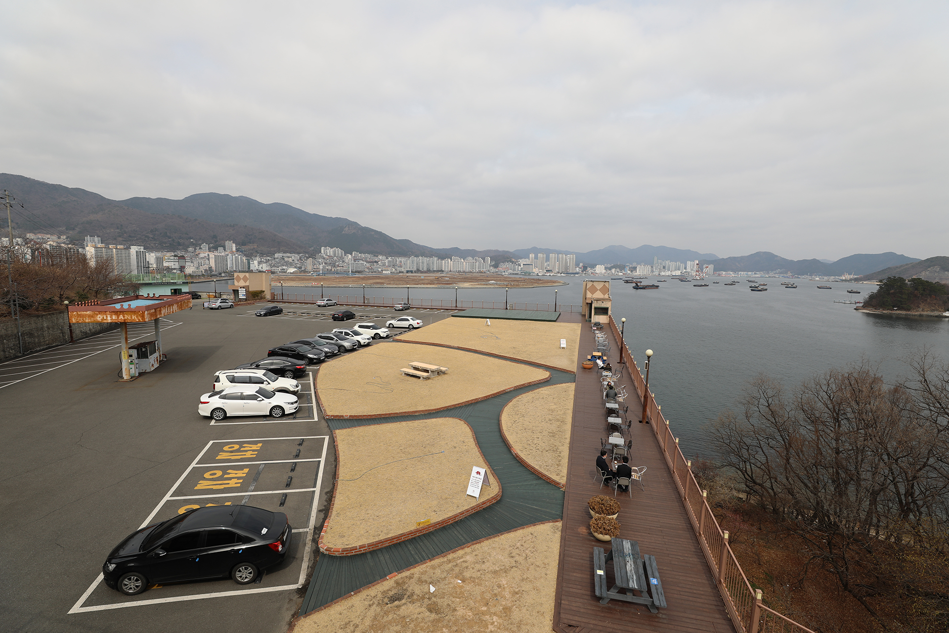 브라운핸즈 카페 마산점