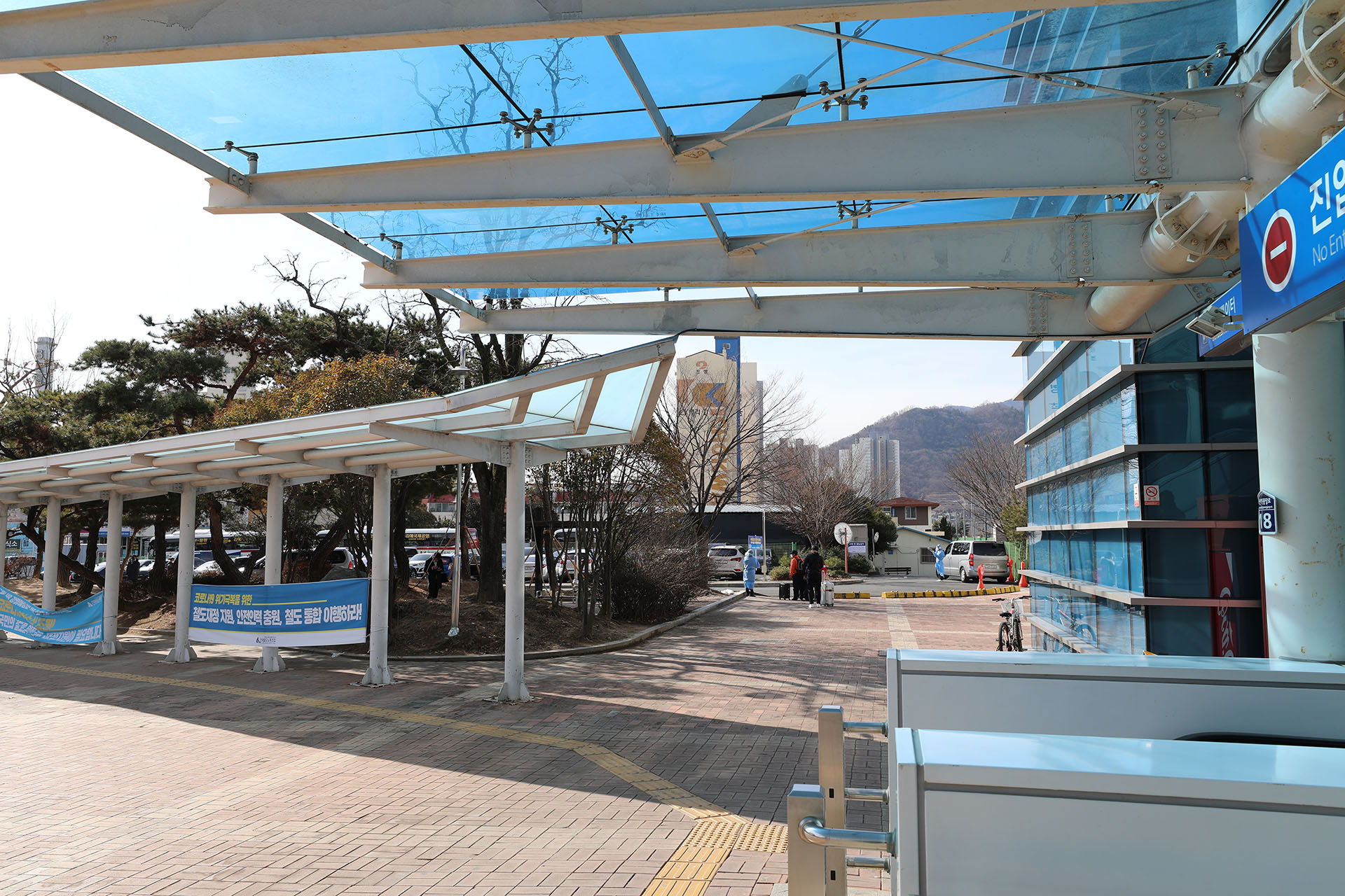 마산역 광장 주변